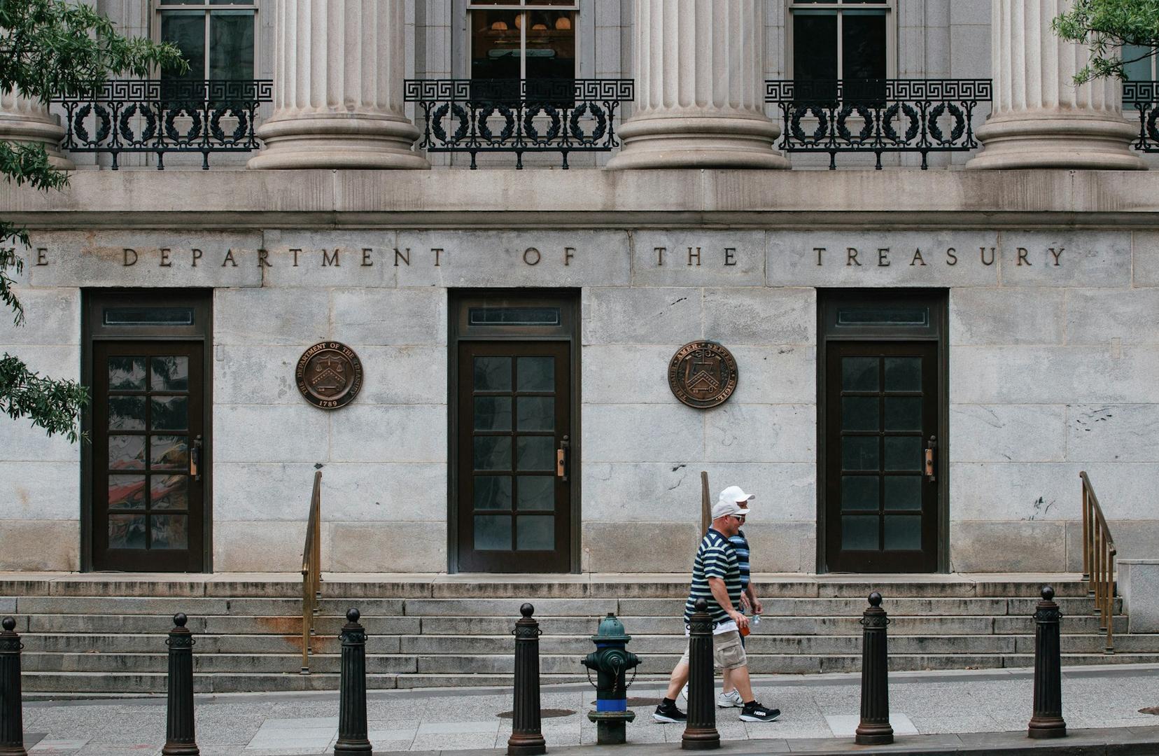 U.s. Scraps Proposed $10,000 Reporting Rule for for Crypto Sent to Private Wallets