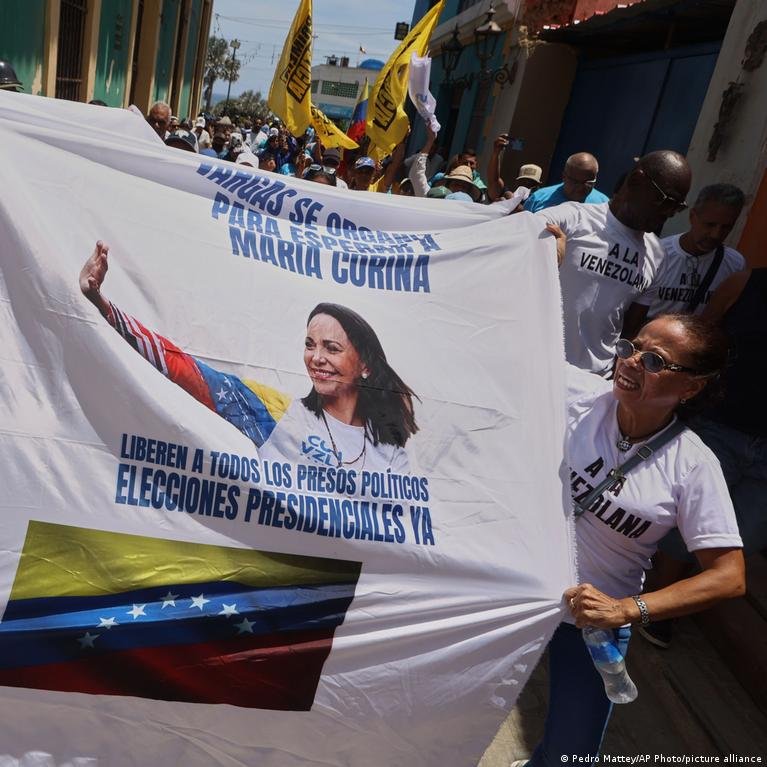 Venezuelans demand opposition leader Machado's return