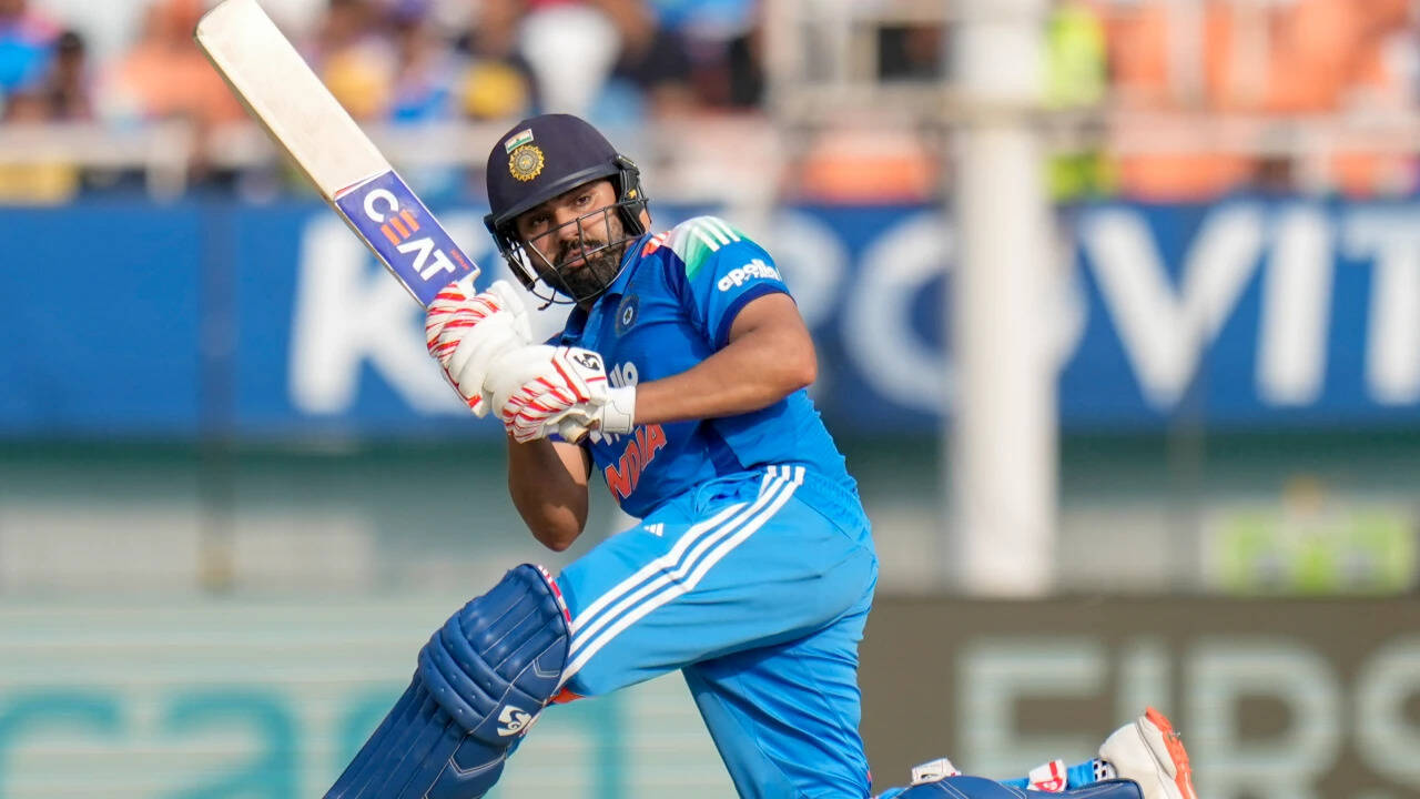 Same Thing Could Happen at World Cup': Karthik Hails Rohit's Measured 92 Vs WI