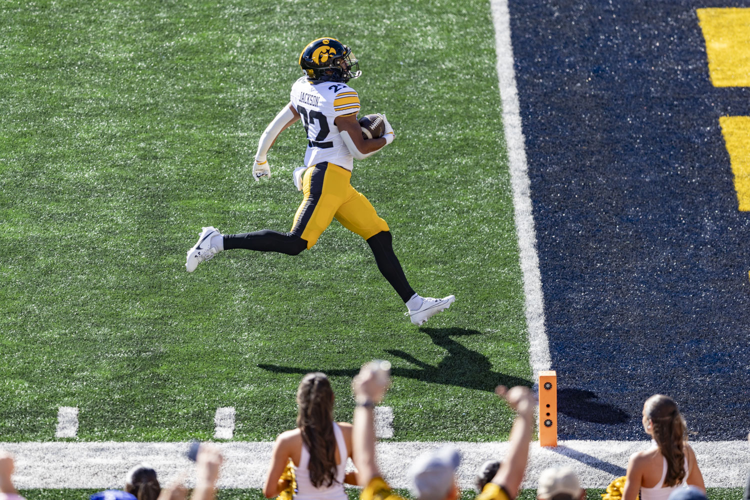 Economic Impact: Iowa football notebook | Hawkeyes prepare for top-15 showdown with Ohio State