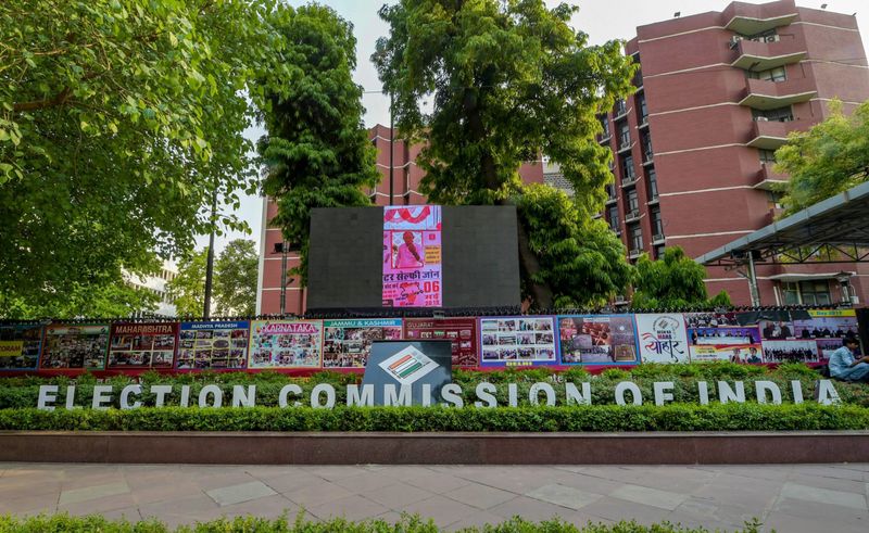 Economic Impact: EC Withdraws SIR Declaration From Form 6 In States Where Exercise Is Over