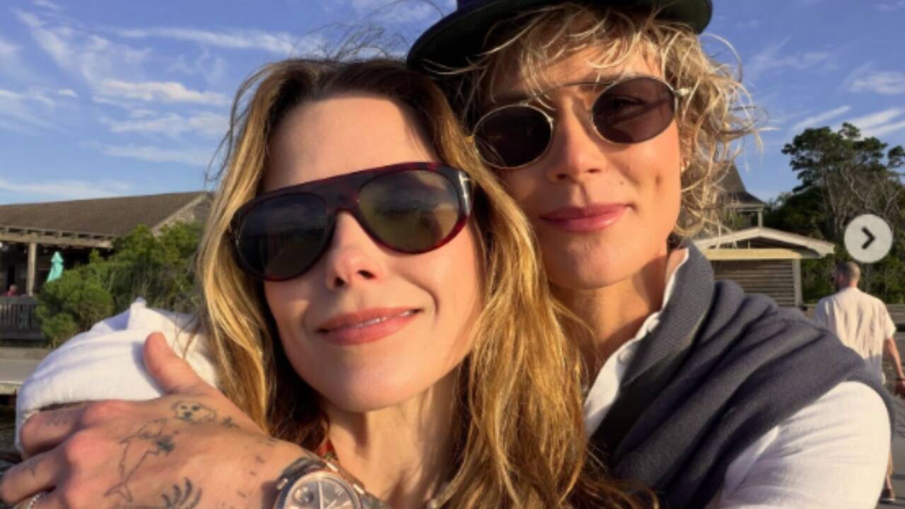 Crypto Markets in Focus: Sophia Bush marries Ashlyn Harris in secret ceremony Amid Shifting On-Chain Metrics