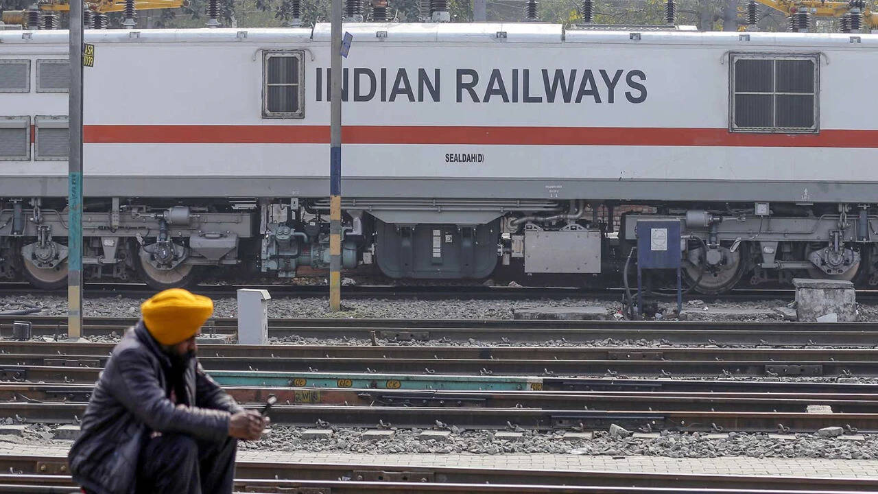 CJP Protest: Airfares Soar As Train Services Hit; Slight Rise in Last-minute Bookings