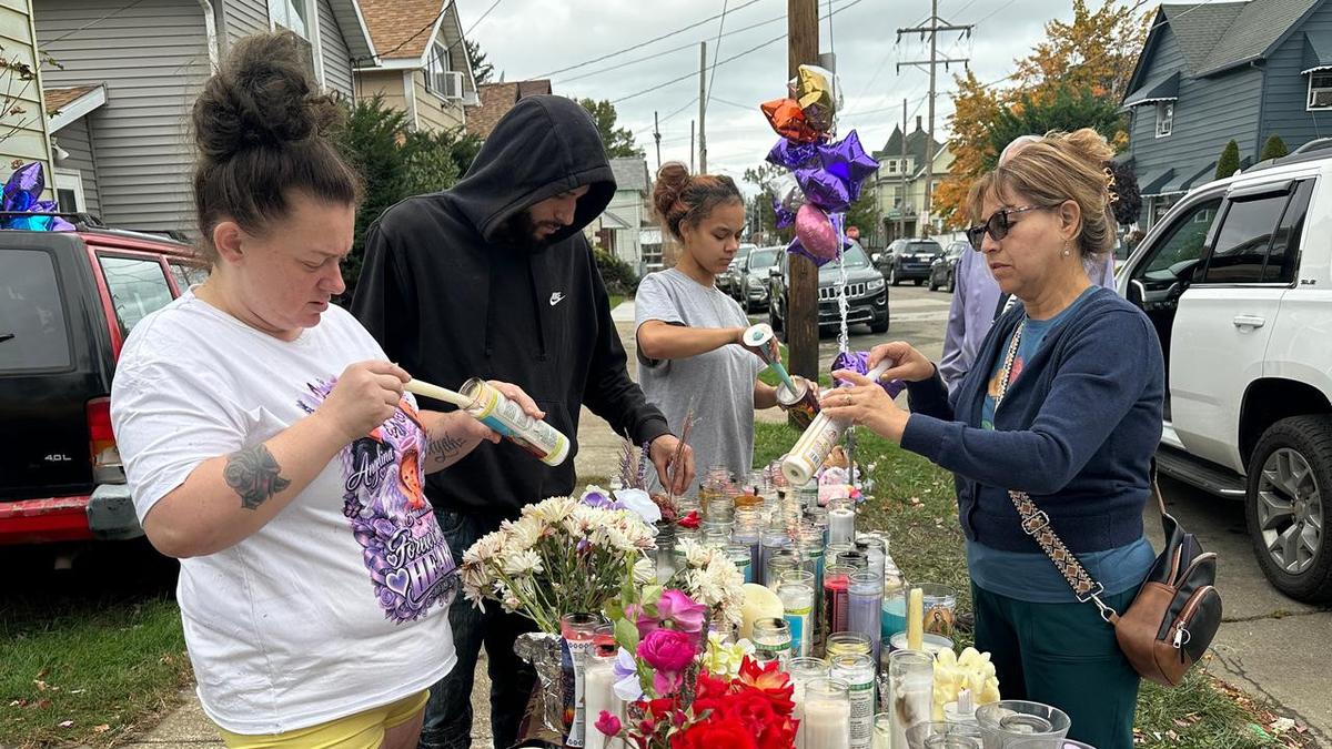 Gunman WHO Killed Eight Was Family's Patriarch Amid Shifting Economic Pressures