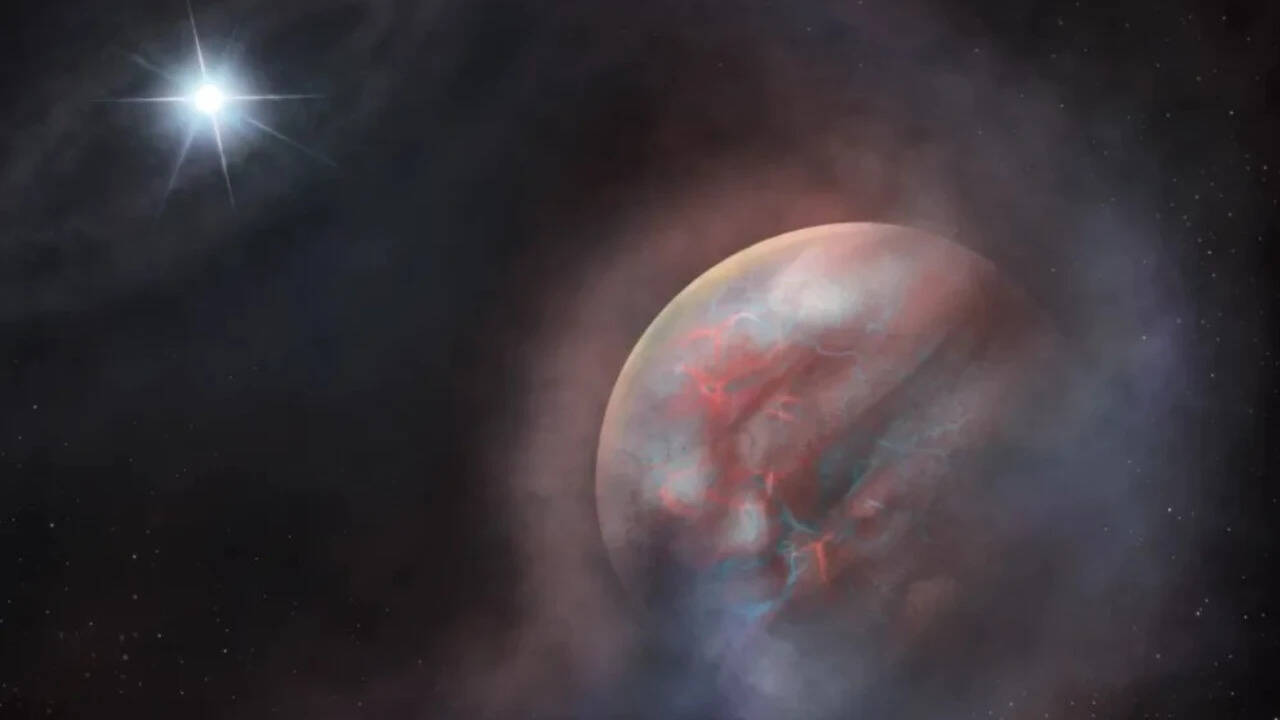 Astronomers Find ‘phoenix Planet’ Born from Ashes of a Dying Star