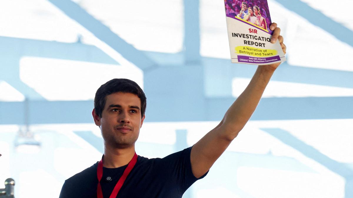 YouTuber Dhruv Rathee Released After Detention, Alleges 'Kidnapping' Amid Delhi Protest Crackdown