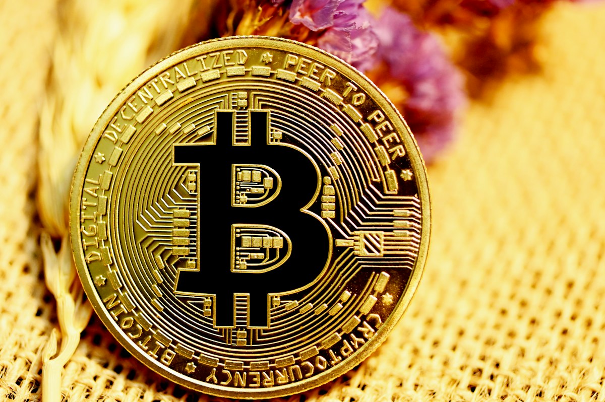 Crypto Markets in Focus: Iraq begins high-stakes security balancing act as US troops withdraw Amid Shifting On-Chain Metrics