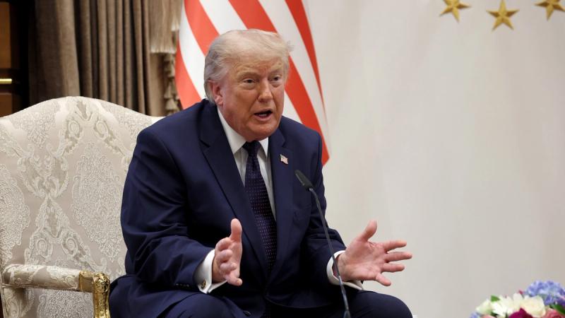 Trump Declares 'Energy Ceasefire' Between Russia and Ukraine as Zelensky Signals Support