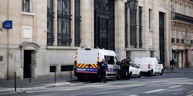 Pro-iran Groups Behind Foiled Launches Strikes on On Bank of America in Paris, FBI Finds as Regional Tensions Surge