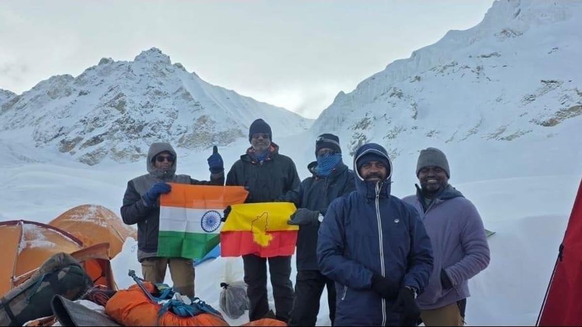 19 Trekkers, Including Mysuru Doctor, Rescued from Snow-Hit Kalindi Khal in Uttarakhand