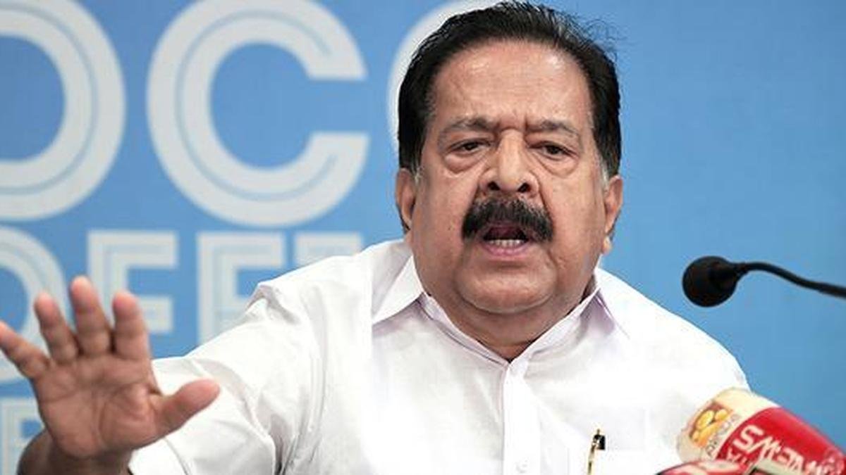 Kerala Government Halts Reinstatement of DySP Accused of Custodial Sexual Assault After Congress Protests