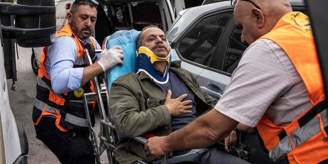 AFP Photographer Beaten by Israeli Settlers in West Bank