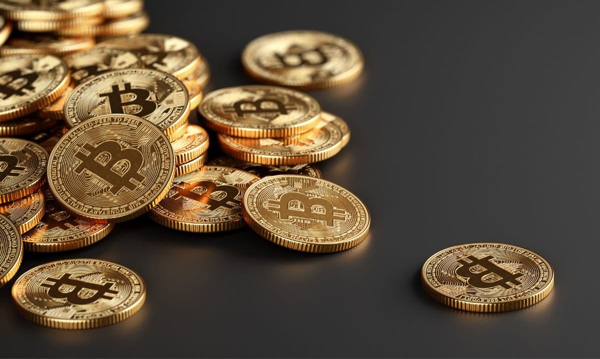 Why 24,000 BTC Just Left Exchanges: Is Bitcoin’s (btc) Supply Crunch Heating Up Has Sparked Heated Debate