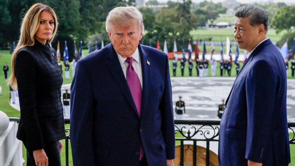 The week in pictures: Trump hosts Xi, the pope visits France and floods ravage Thailand