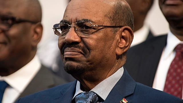 Global Perspective: Former Sudanese president Bashir hospitalized in Khartoum