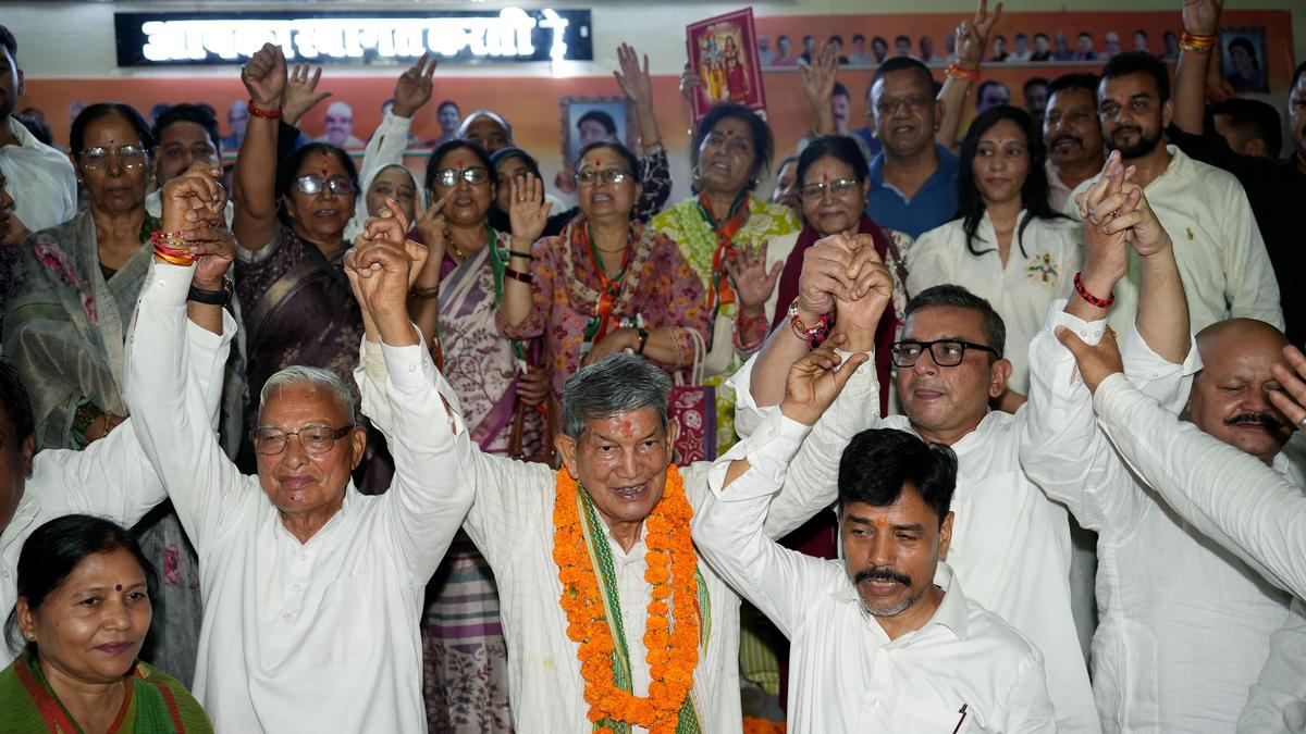 Rawat Defies Congress High Command, Continues Uttarakhand Yatra Despite Warning