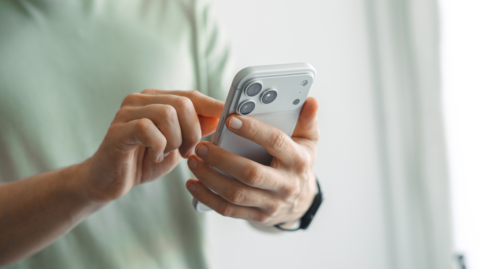 How to Change Your Apple ID Country (and What You Should Do Beforehand)
