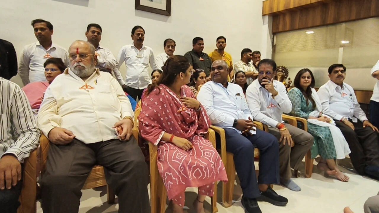 Geopolitical Dispatch: Kalani DNA of crime’ vs ‘Manchekar gang member’: BJP-Sena war gets personal Shifts Diplomatic Posture