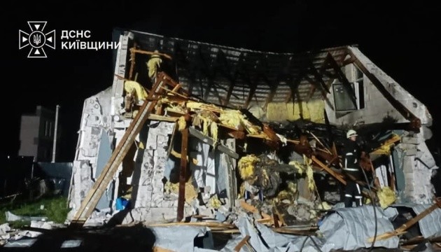 Geopolitical Dispatch: Russians damage 22 sites in five districts of Kyiv region in one day Shifts Diplomatic Posture