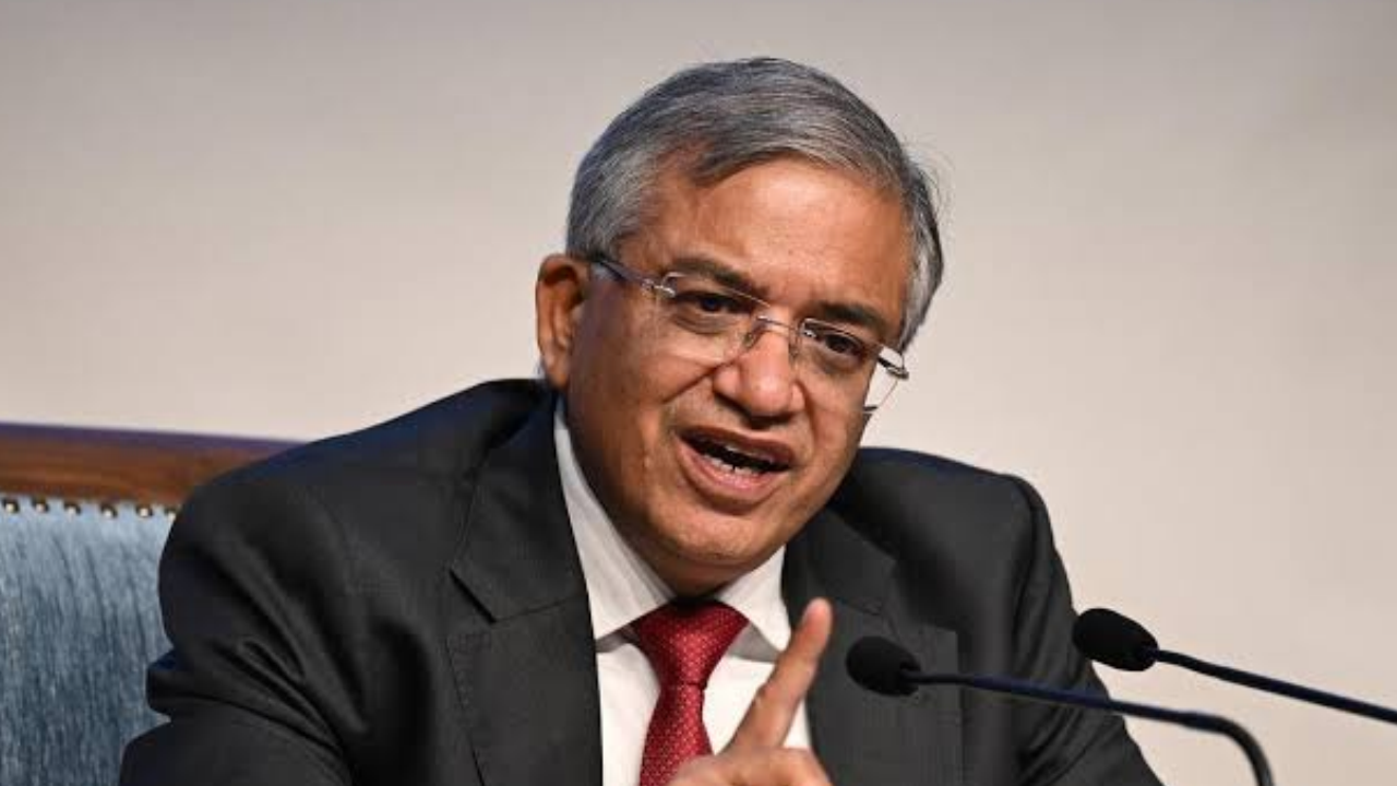 Campaign Driven by Political Interests': 43 Ex-judges Back CEC in Open Letter