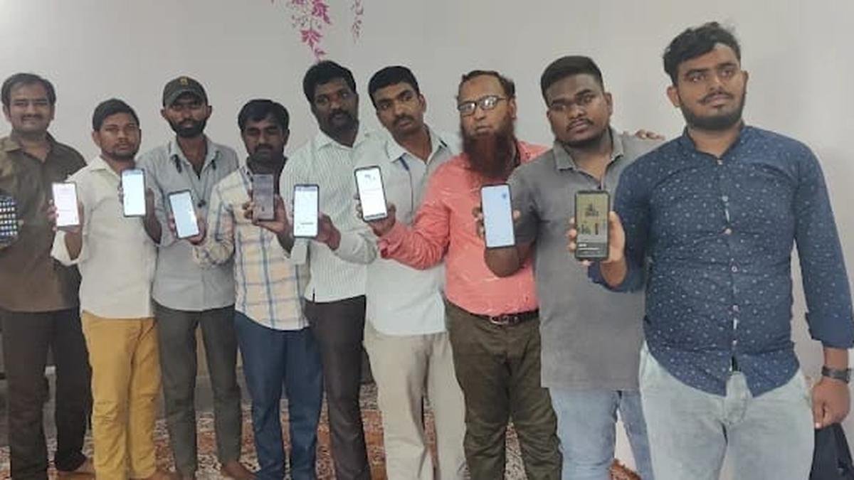 TGPWU launches safety awareness drive for gig, platform workers in Hyderabad