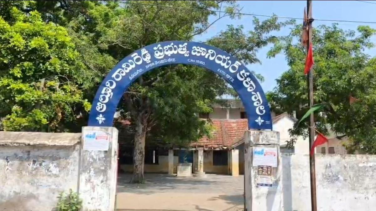 Udayagiri Pays Tributes to Son of the Soil Singeetham Srinivasa Rao