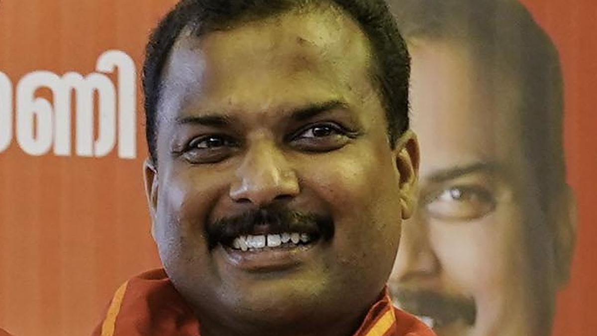 Thiruvananthapuram Zoo Animals at Risk? Former Mayor Alleges Move to Vantara