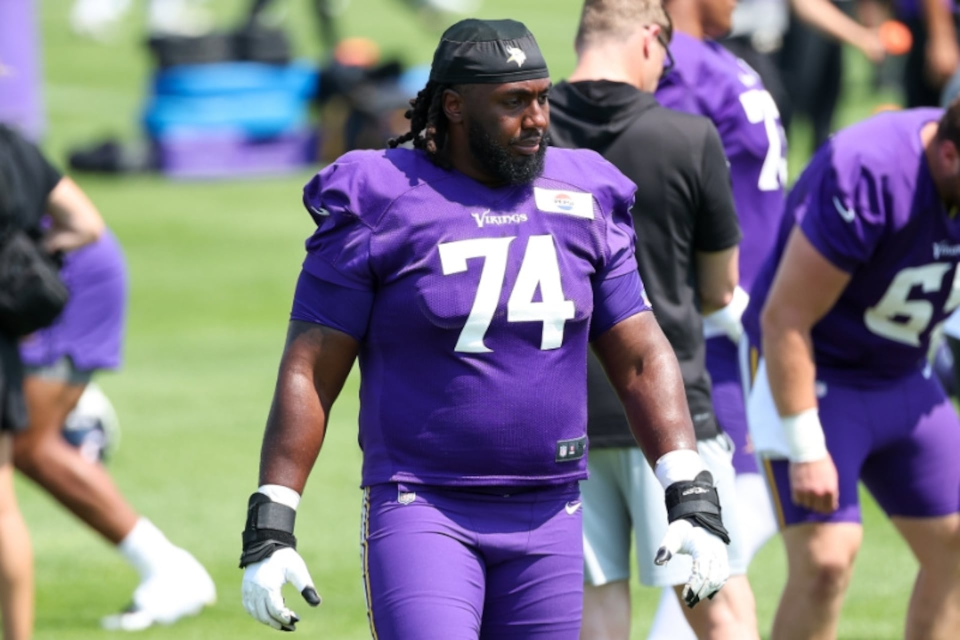 Vikings G Donovan Jackson (knee) Likely Out for Season in Significant Industry Shift