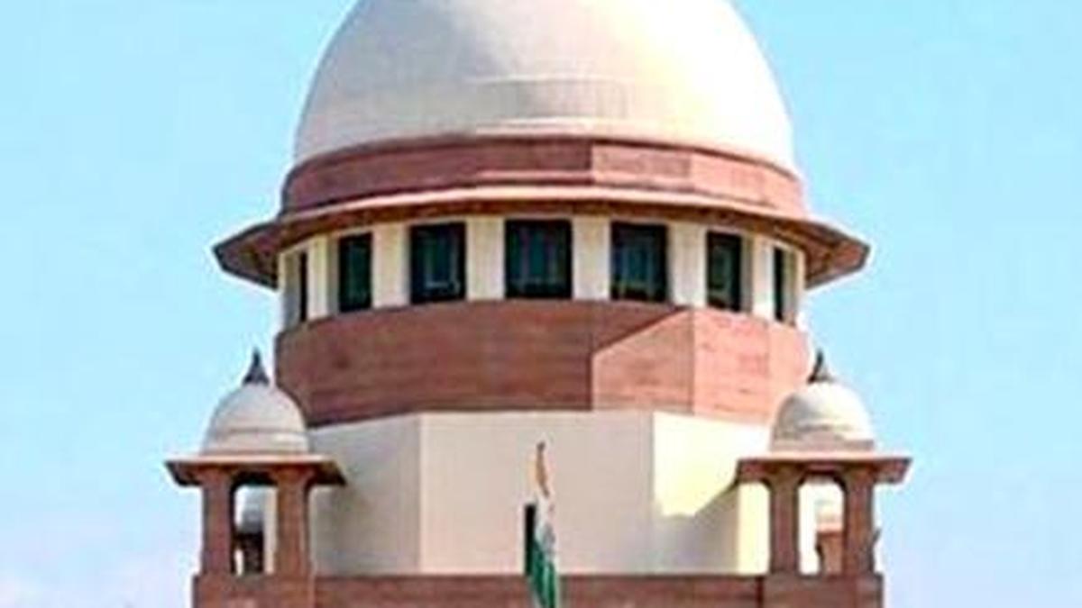 Supreme Court Slams Metro Curbs: Free Movement Is Fundamental, No Illegal Detentions