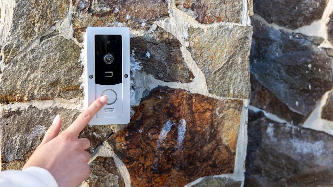Best Video Doorbells Without Subscription: Top Picks and Features