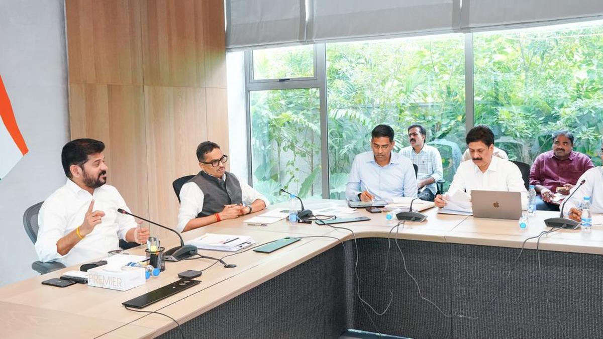 Use of Treated Water for Non-drinking Purposes in Govt Offices; Supply It to Data Centres: Telangana CM