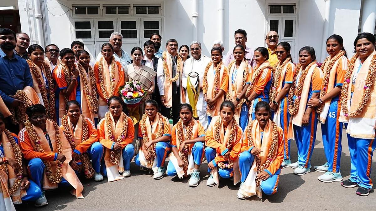 CM Announces ₹10 Lakh, Govt. Jobs for Members of National Blind Women’s Cricket Team from Karnataka