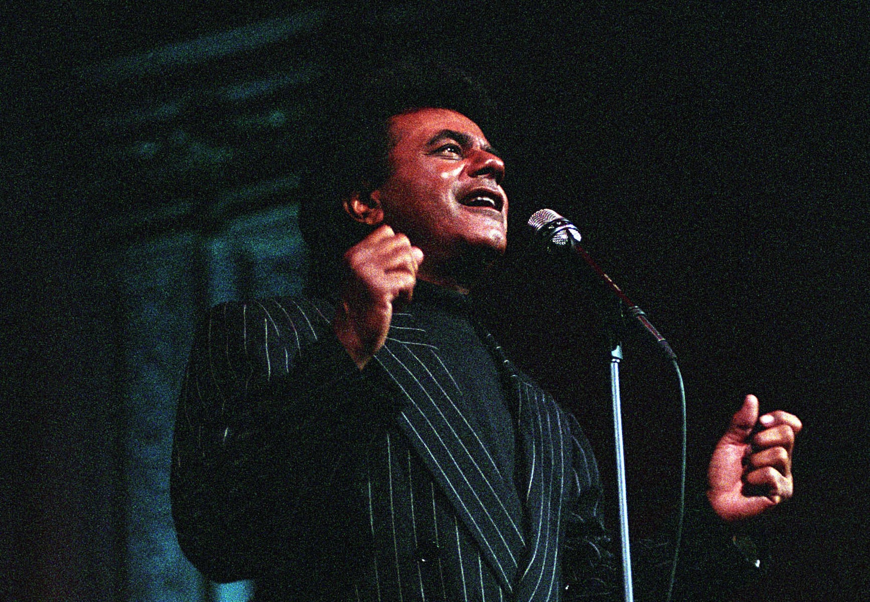 Why a Music Legend Walked Away After Selling 350 Million Albums, Banking $200 Million