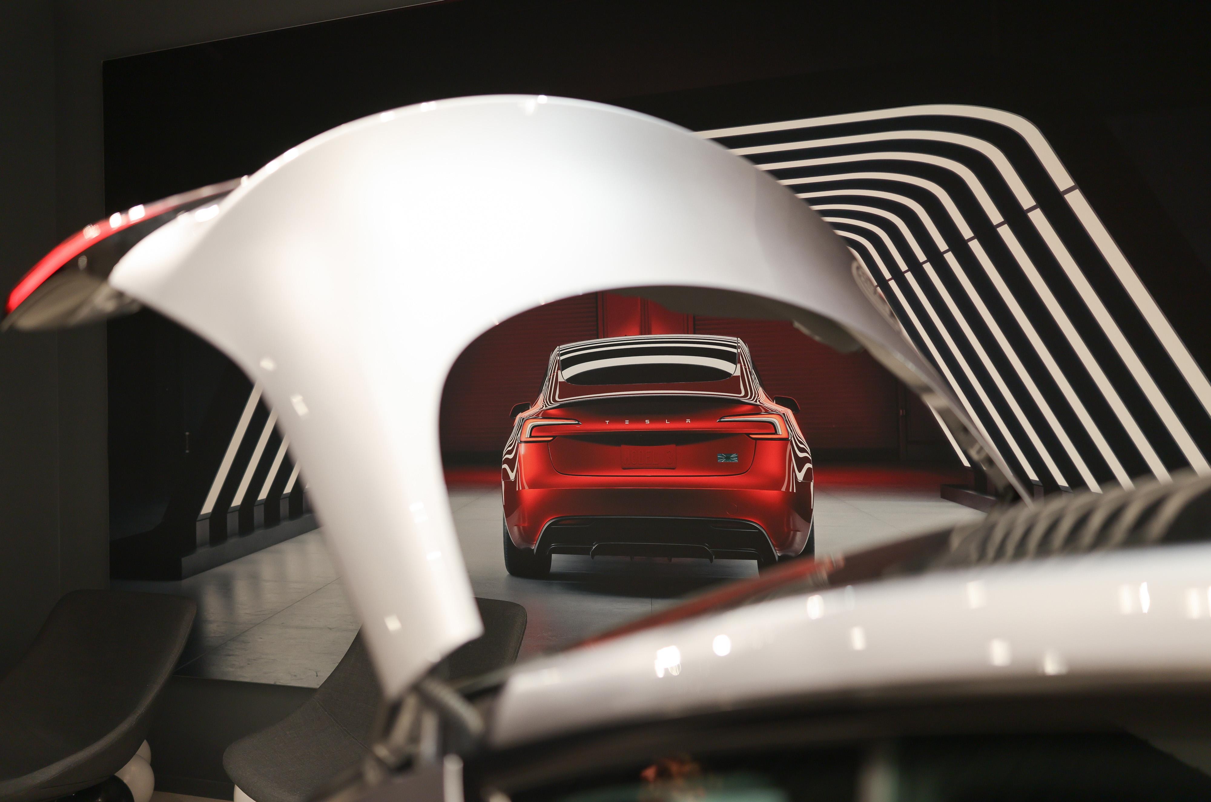 Tech Frontier: Tesla’s recovery hits a speed bump