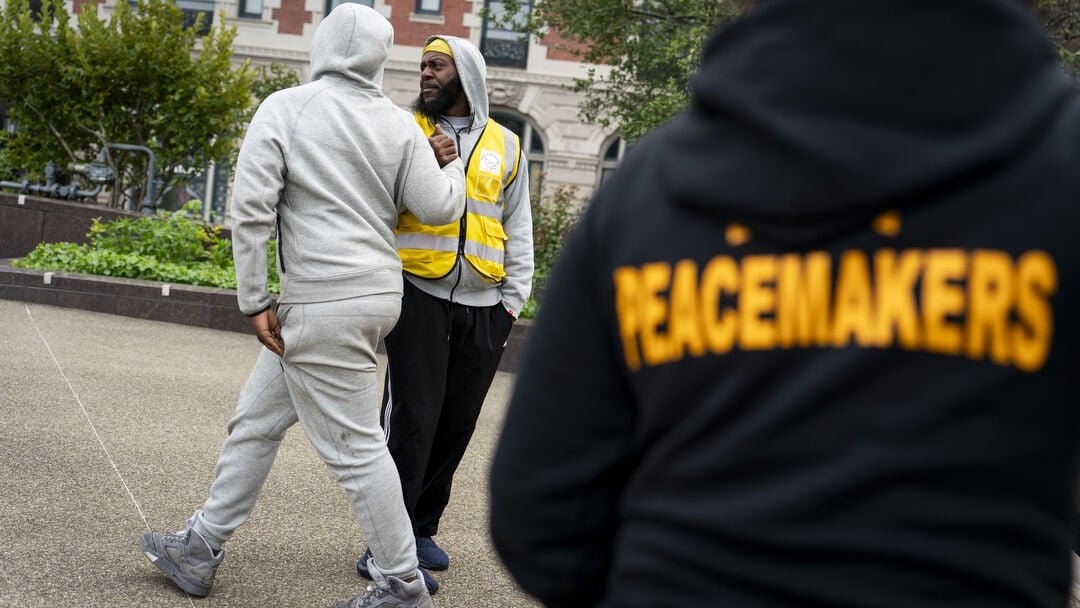 2 dead, 2 injured in 3 Buffalo shootings