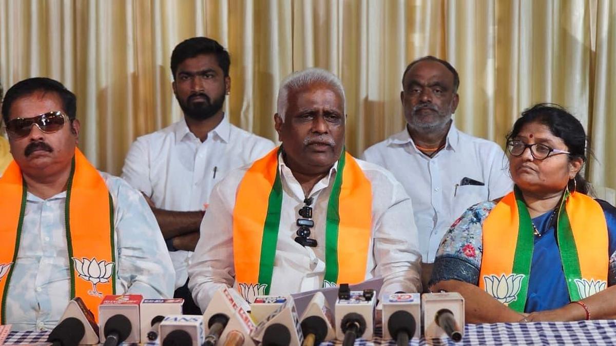 BJP Raitha Morcha Steps In: Sugarcane Farmers' Demands Justified, Says Former MP