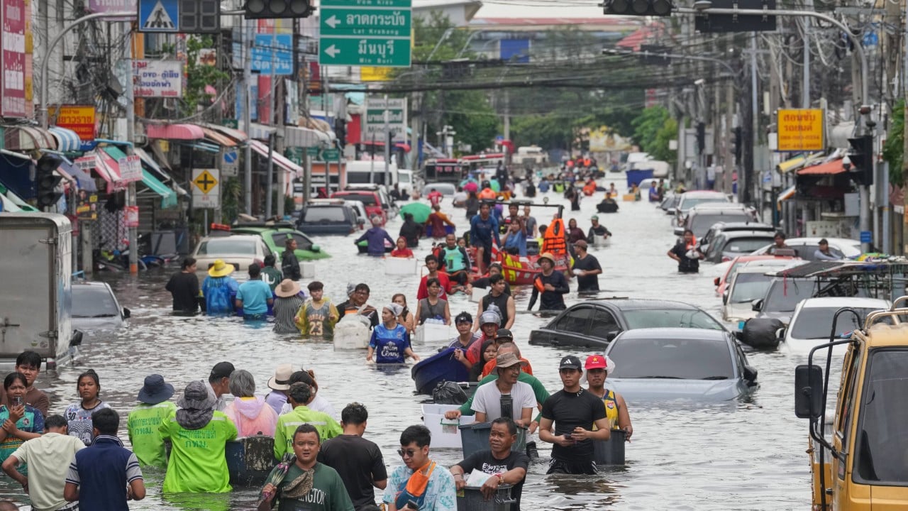 Developing Story: Sinking city, rising rage: Bangkok’s floods fuel fury over government inaction