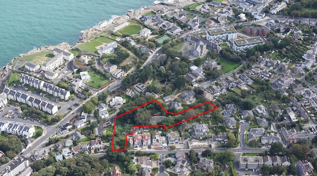 Prime Residential Site Next to Pat Kenny’s Dalkey Home for €3.9m