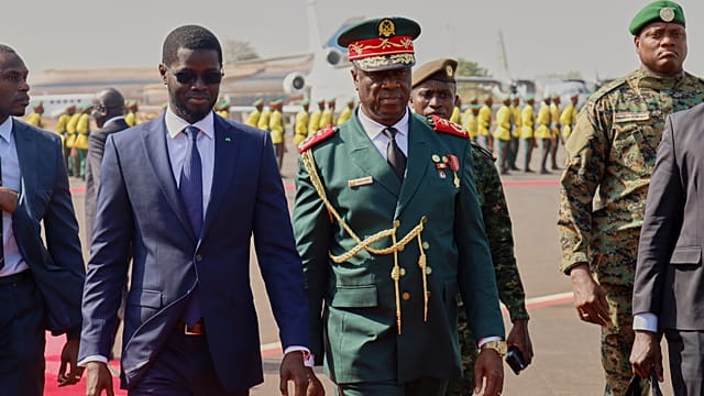 Guinea-bissau Elections in Doubt As Senegal Urges Military to Ease Restrictions