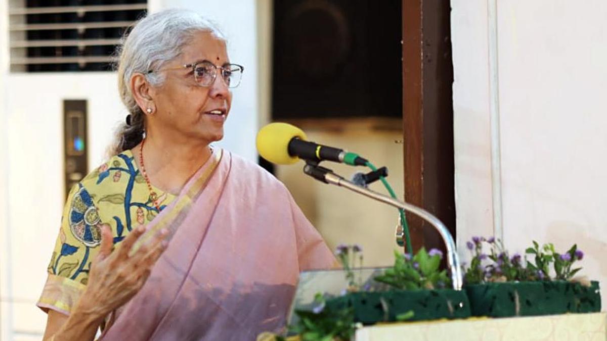 IDBI Bank Divestment: Finance Minister Nirmala Sitharaman Says Congress, UPA Govt Used Banks, Financial Institutions As Personal Entities