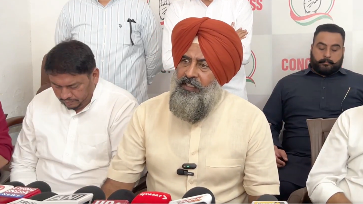 Congress Shake-Up: Pargat Singh Named Punjab Chief as Warring Quits