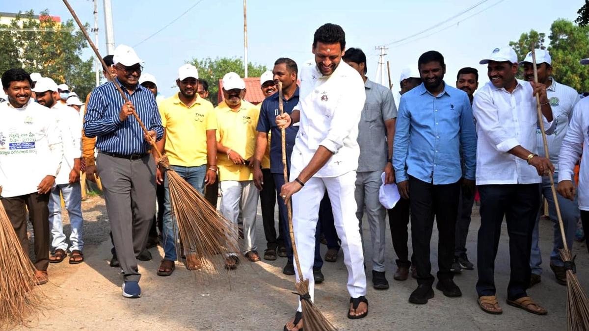 Policy in Focus: Minister seeks public cooperation to keep Kurnool clean and Its Wider Institutional Repercussions