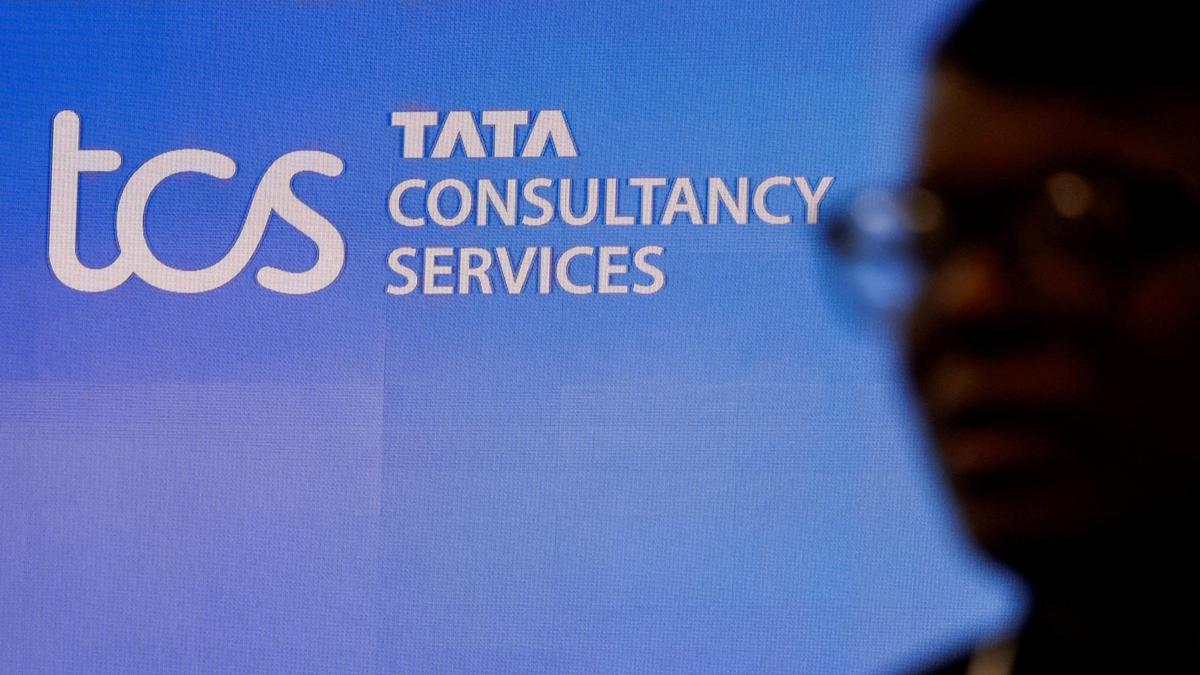TCS Sees No Impact from U.s. Green Card Programme Suspension on Workforce Strategy