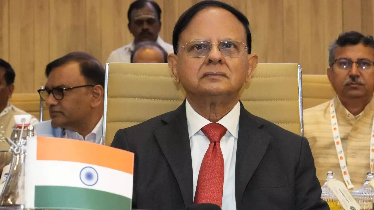Crypto Markets in Focus: India must stay open, but not become vulnerable, says principle sec to PM Amid Shifting On-Chain Metrics