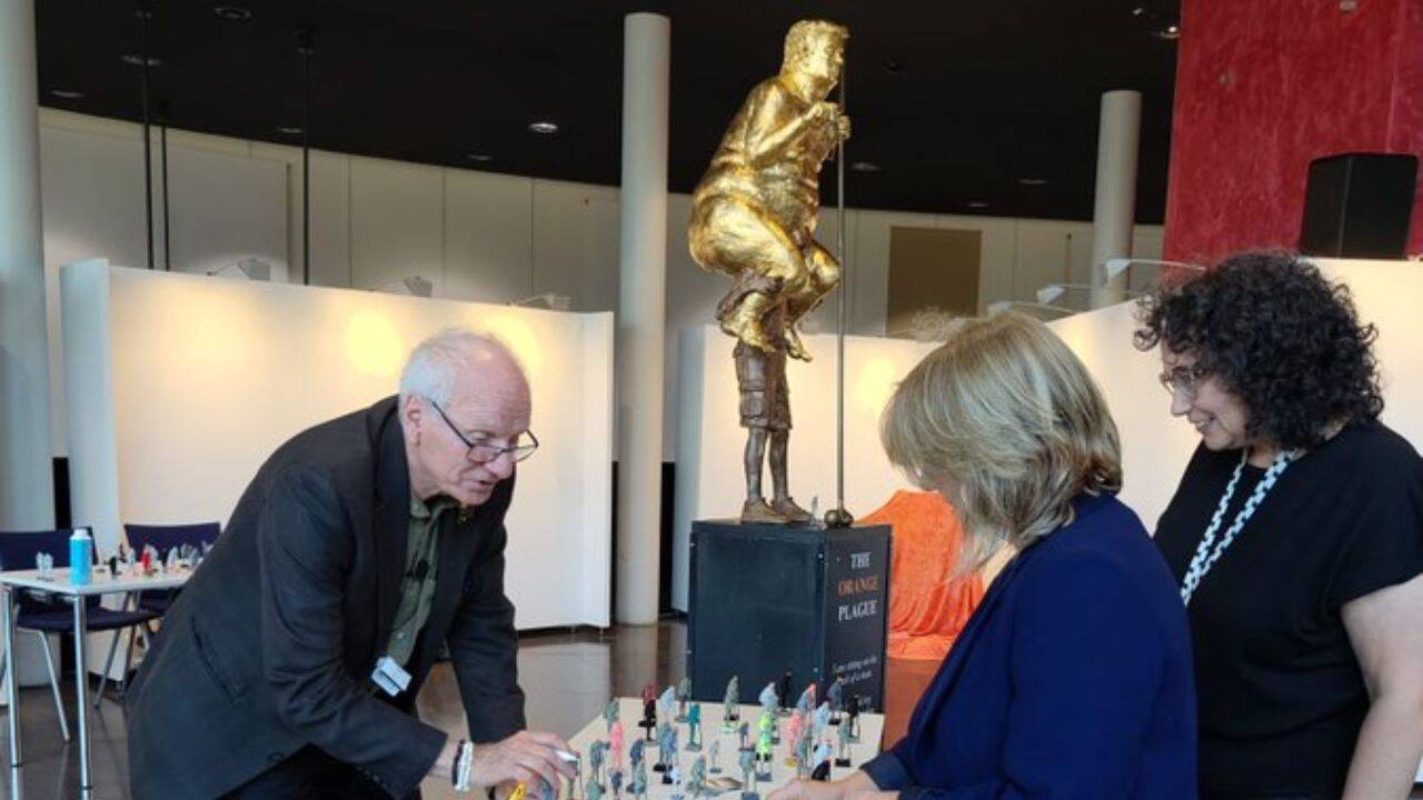 Trump’s Naked Gold Statue Unveiled at European Parliament, Branded ‘orange Plague