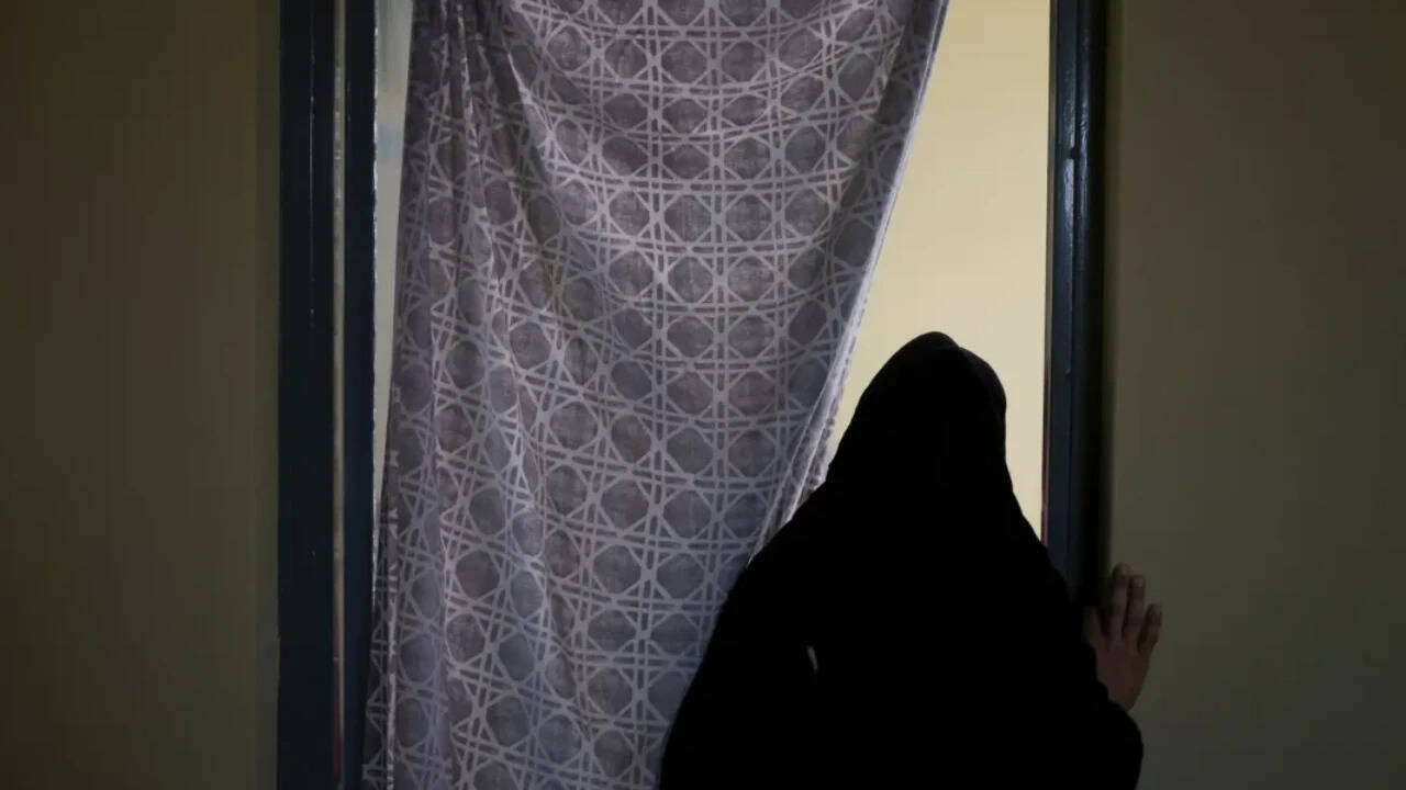 Makeup, Colourful Scarves: Bizarre Reasons Taliban Uses to Detain Women