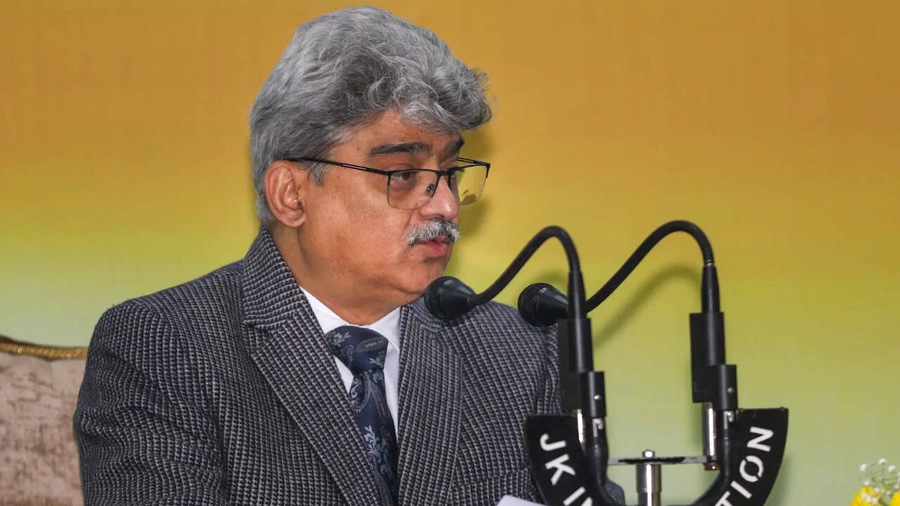 Crypto Markets in Focus: Will strain Centre-J&K ties': BJP asks chief secy to ‘throw away’ statehood resolution Amid Shifting On-Chain Metrics