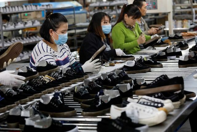 Vietnam Flags Critical Risks Around 'future Challenges' After Hitting 10% Growth Goal as Pressures Grow