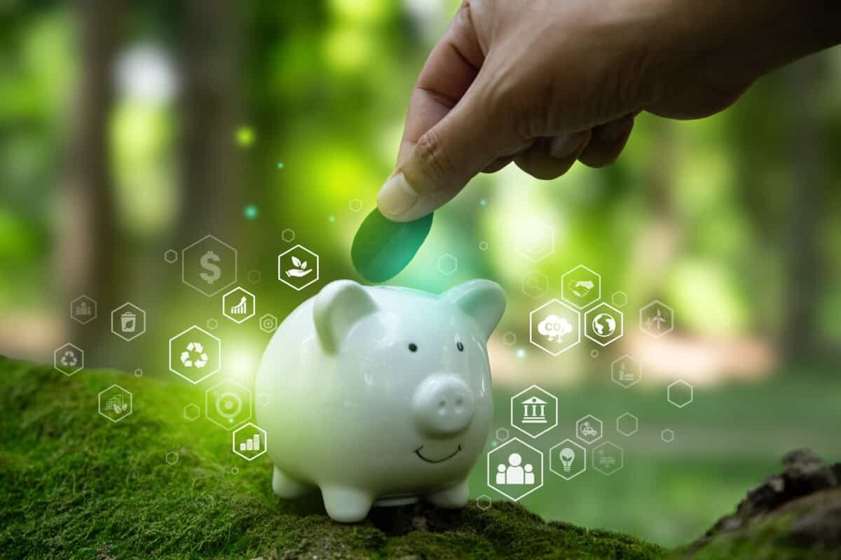 Too Tired to Pick Stocks? This Canadian Dividend Stock Could Be Your Answer