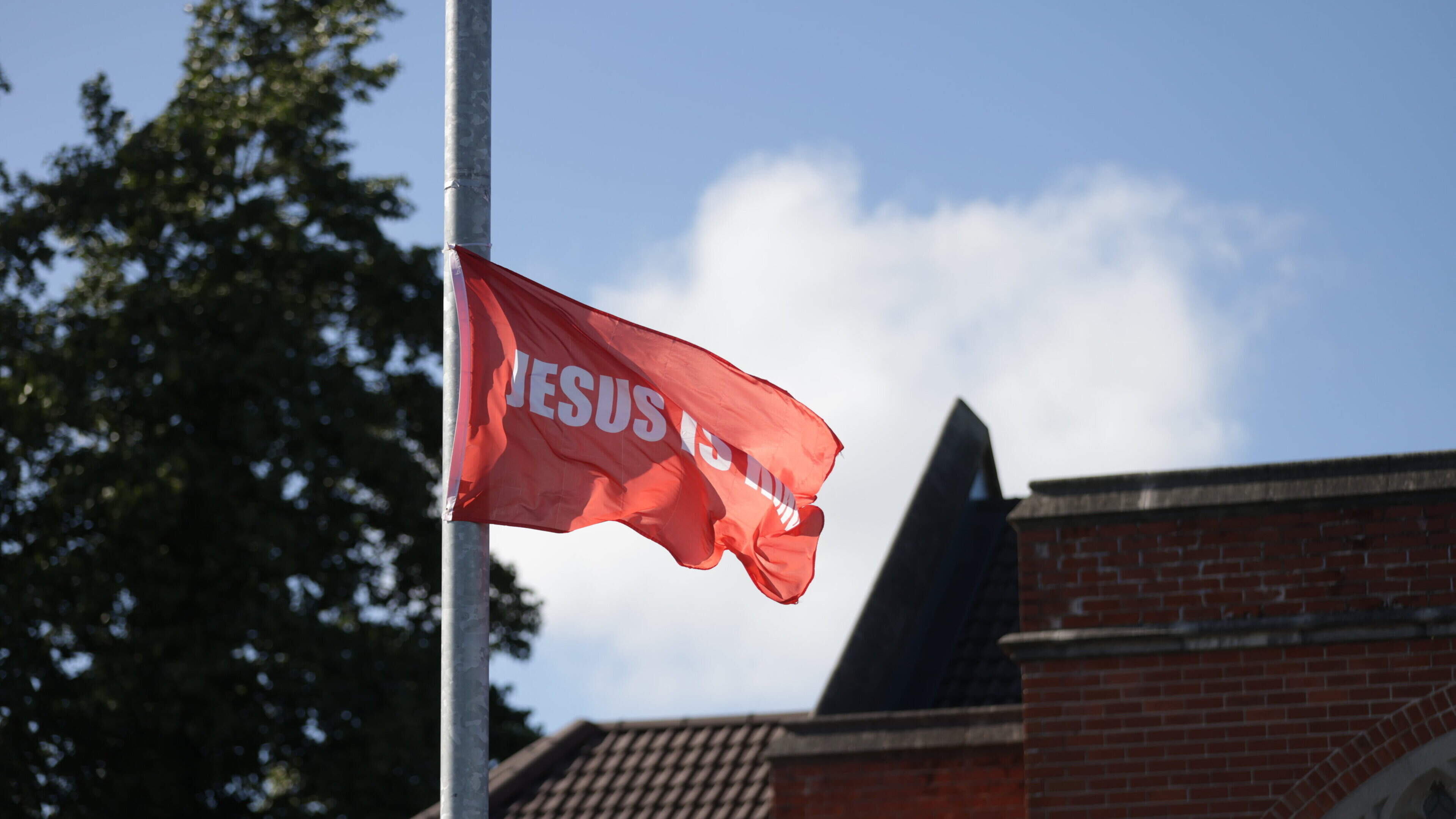 UDA Place Spies at Churches to See If Members Claiming to Be Born Again Are Genuine